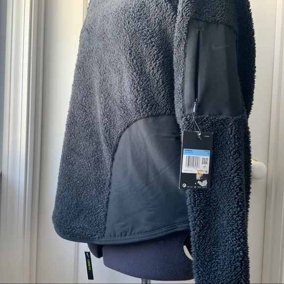 Nike Faux Shearling Pullover NWT - Picture 6 of 12